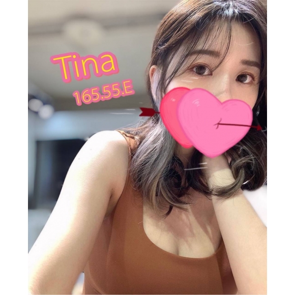 高雄按摩 加姿Tina E杯長腿暗配